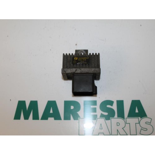 Renault - Megane Scenic - Glow plug relay