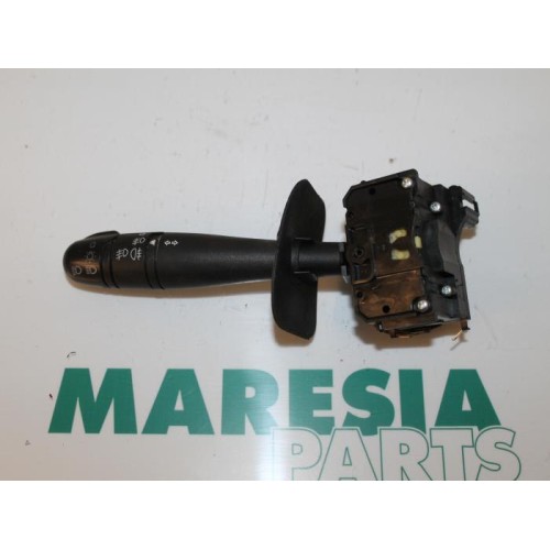 Renault - Megane Scenic - Indicator switch