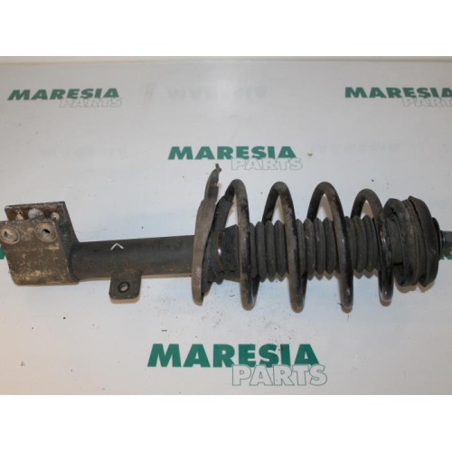 Citroen - C4 Picasso - Front shock absorber rod, left