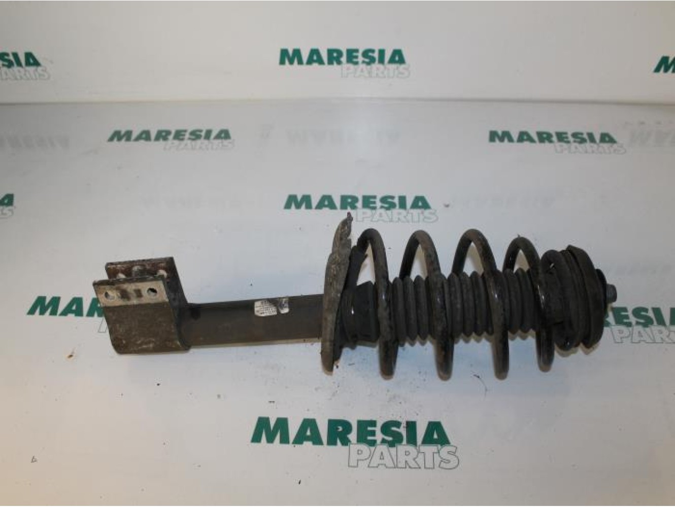 Citroen - C4 Picasso - Front shock absorber rod, right
