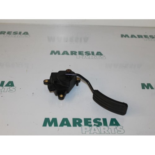 Renault - Megane - Gaspedaalpositie Sensor