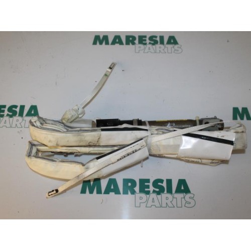 Renault - Megane - Roof curtain airbag, right
