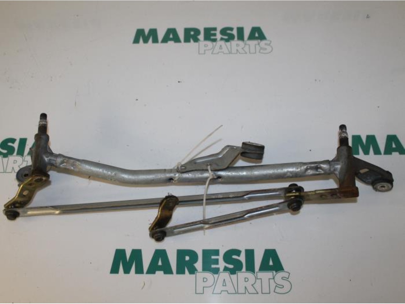 Renault - Megane - Wiper mechanism