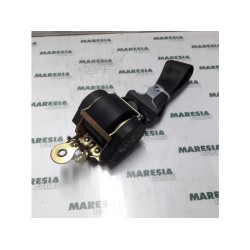 Renault - Megane - Front seatbelt, right