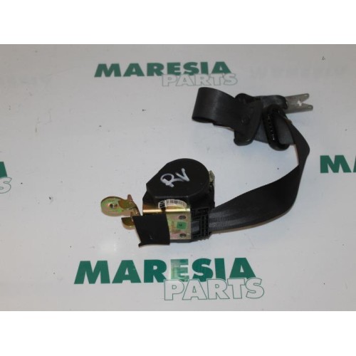 Renault - Megane - Front seatbelt, right