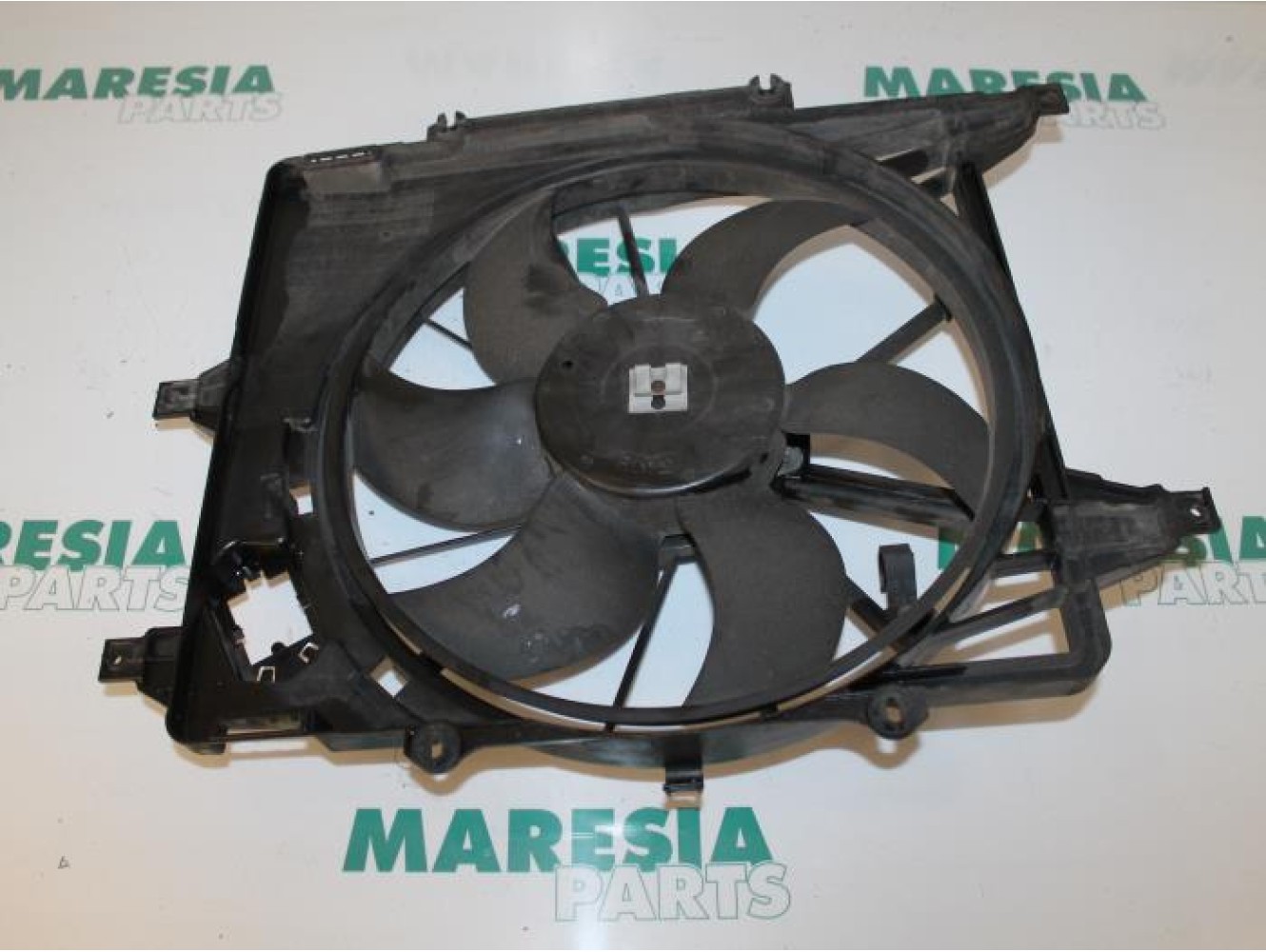 Renault - Kangoo - Fan motor
