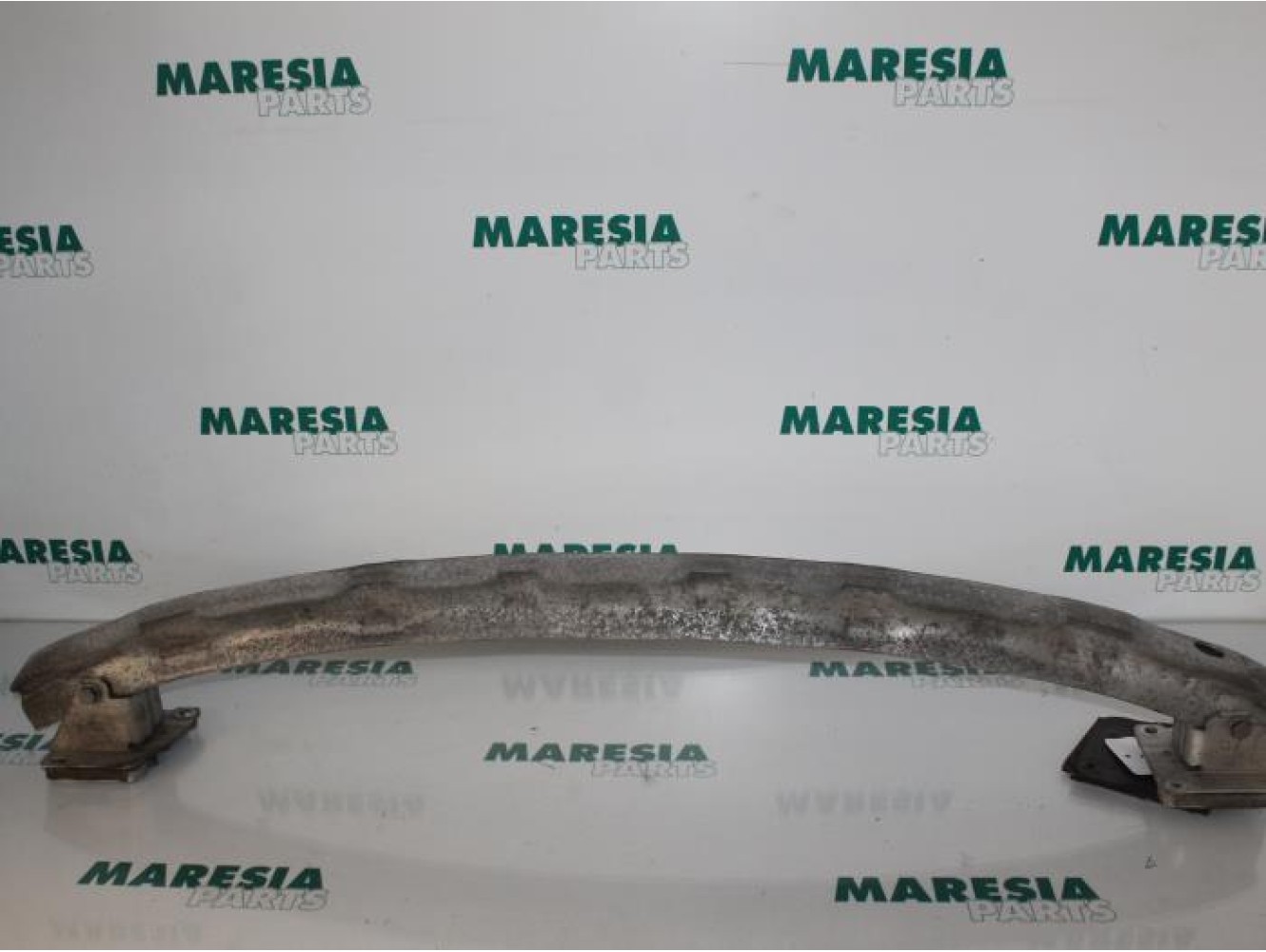 Renault - Megane - Rear bumper frame