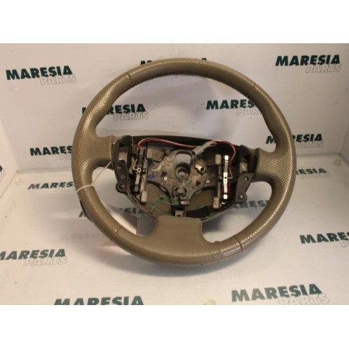Renault - Megane Scenic - Steering wheel