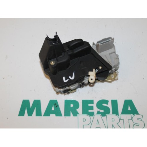 Peugeot - 307 - Door lock mechanism 4-door, front left