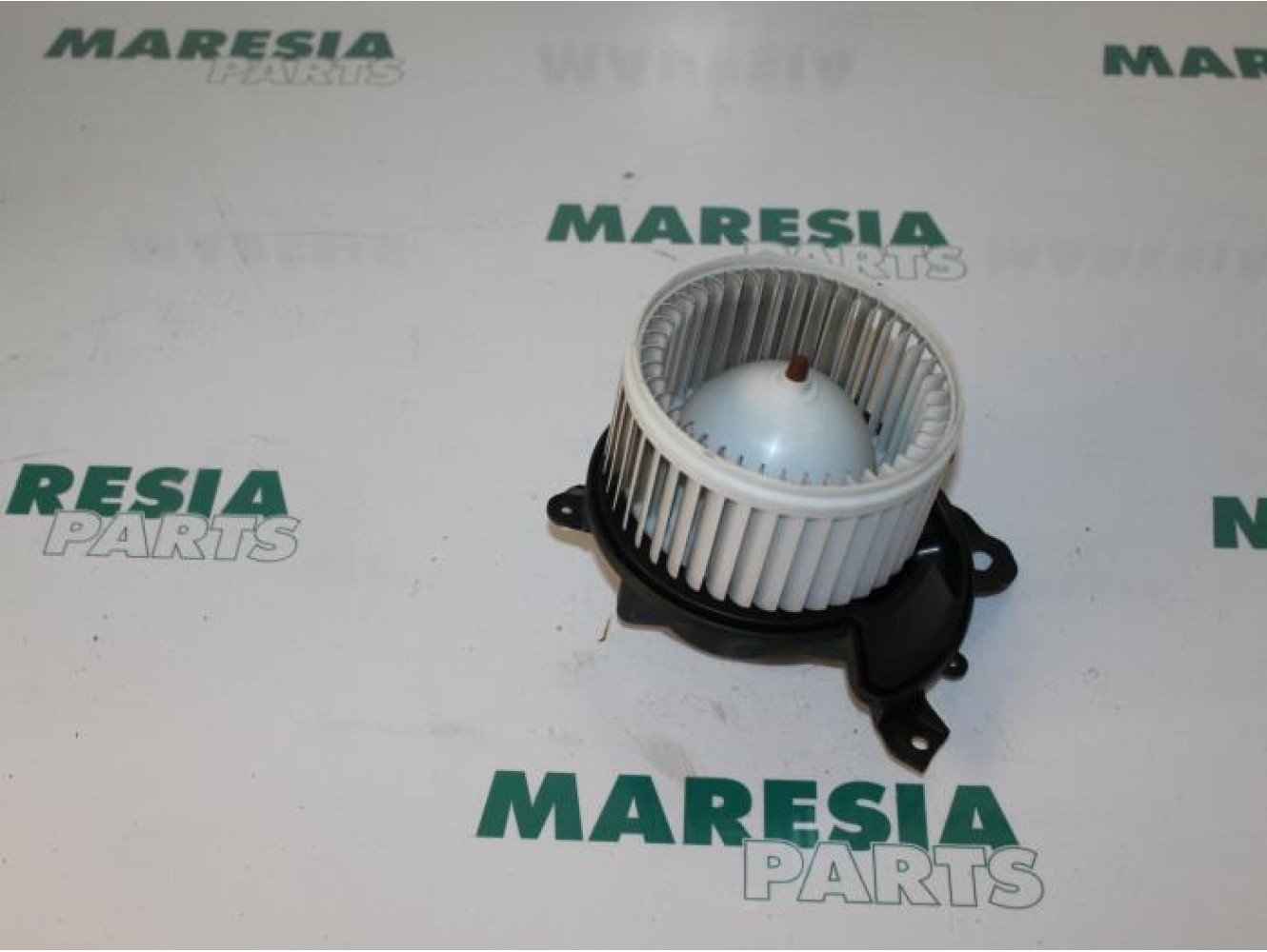 Fiat - Fiorino - Heating and ventilation fan motor