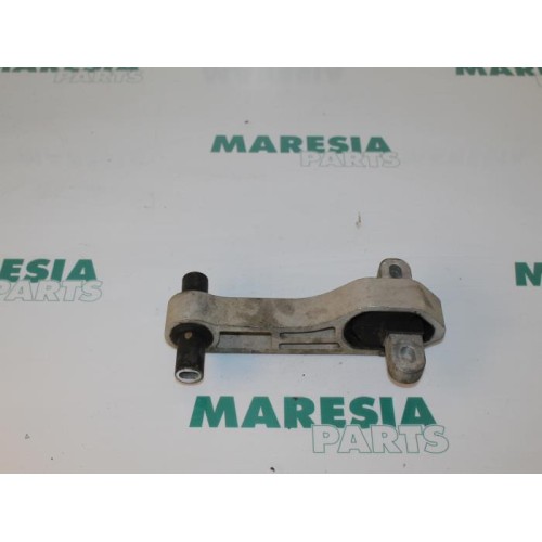 Fiat - Fiorino - Engine mount