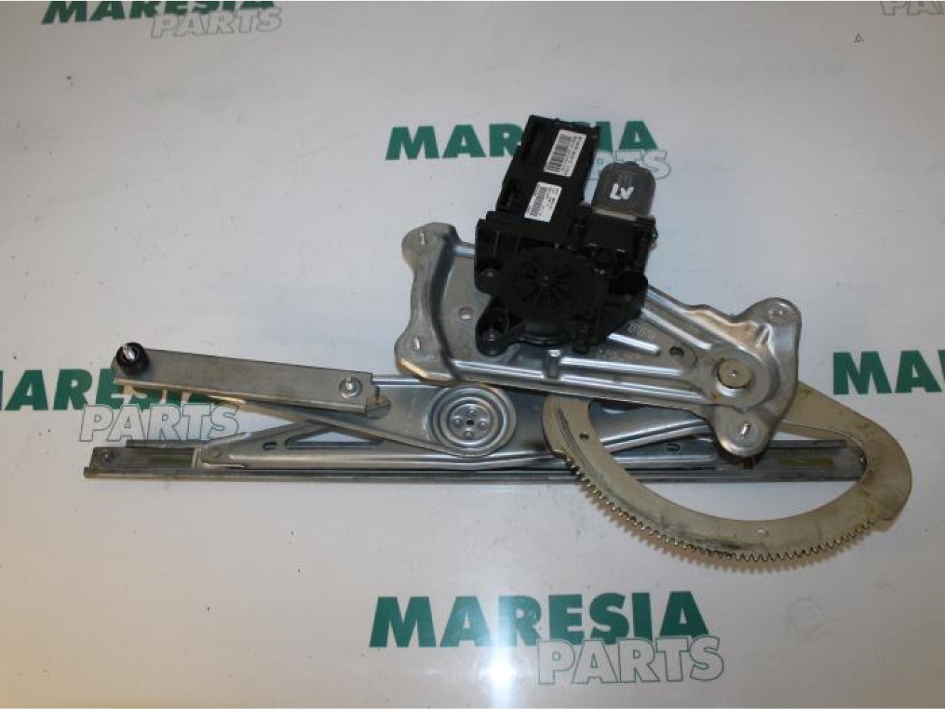 Renault - Megane - Window mechanism 4-door, front left