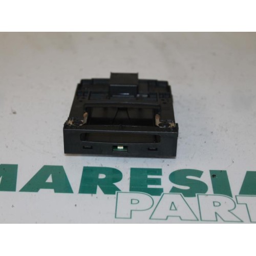 Renault - Megane - Card reader (lock)