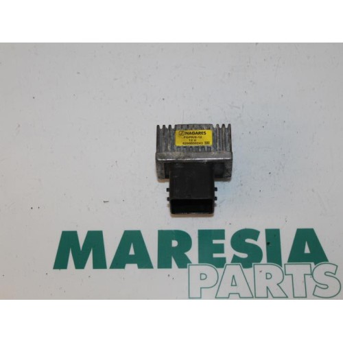 Renault - Megane - Glow plug relay