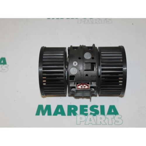 Renault - Megane - Kachel Ventilatiemotor
