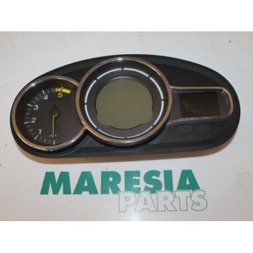 Renault - Megane - Instrumentenbrett