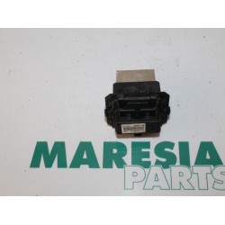 Renault - Megane - Heater resistor