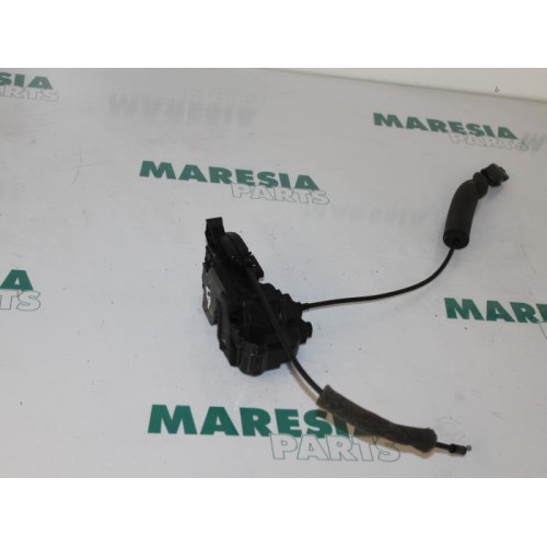 Renault - Megane - Deurslot Mechaniek 4Deurs links-achter