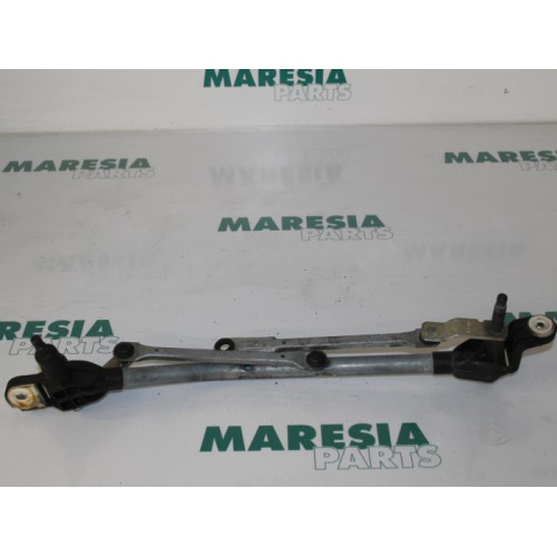 Renault - Megane - Wiper mechanism