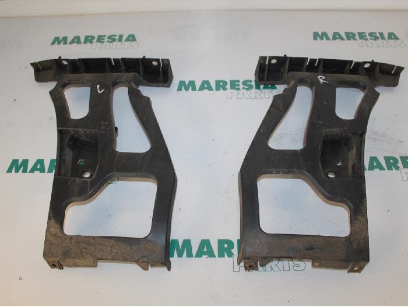 Citroen - C4 Picasso - Bumperframe achter