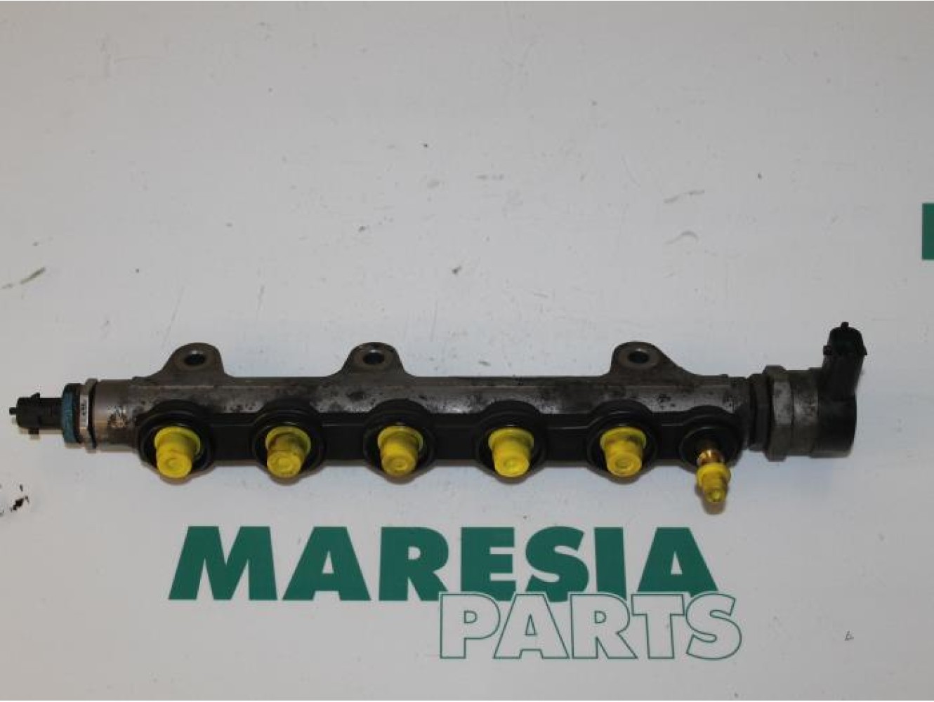 Renault - Trafic - Fuel injector nozzle