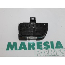 Citroen - C4 Picasso - Heater control panel