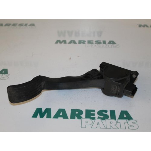 Citroen - C4 Picasso - Gaspedalposition Sensor