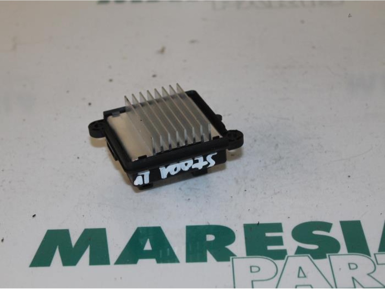 Citroen - C4 Picasso - Heater resistor
