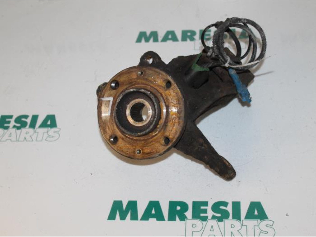 Peugeot - 207 - Achsschenkel links vorne