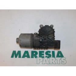 Peugeot - 207 - Front wiper motor