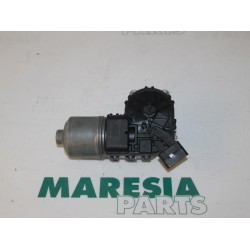 Peugeot - Partner - Front wiper motor
