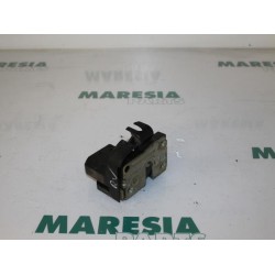 Renault - Megane Scenic - Front door lock mechanism 4-door, right