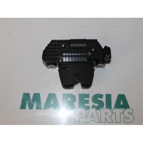 Citroen - C3 - Tailgate lock mechanism