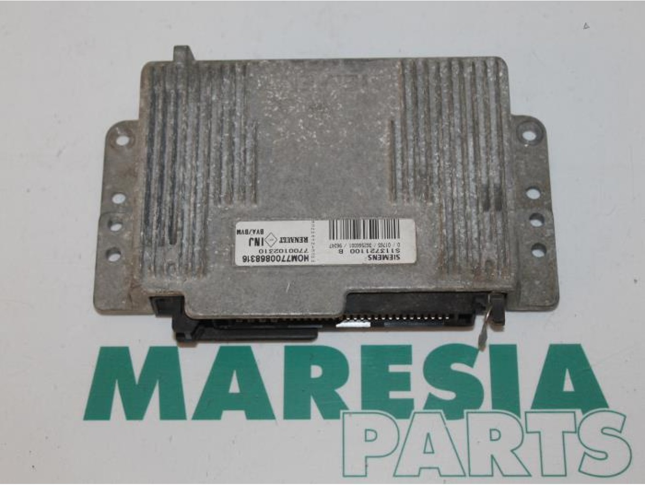 Renault - Safrane - Engine management computer