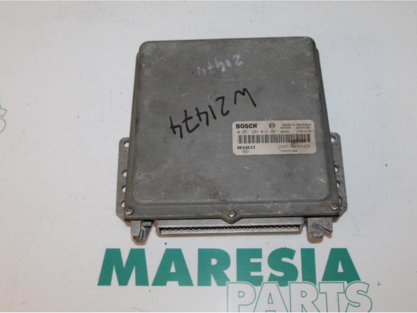 Renault - Safrane - Engine management computer