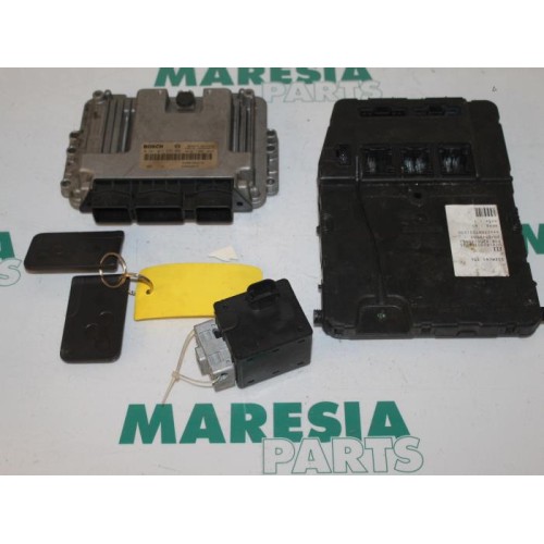 Renault - Megane - Engine management computer