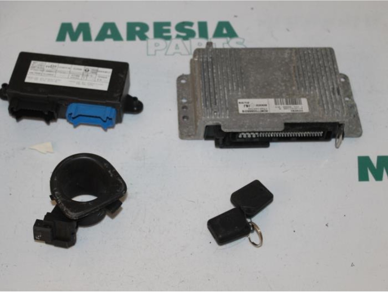 Renault - Safrane - Engine management computer