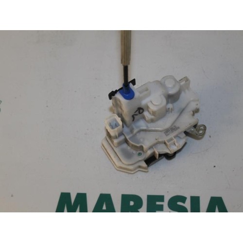 Fiat - Fiorino - Door lock mechanism 2-door, right