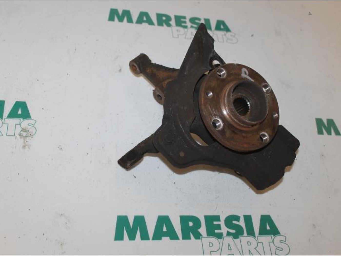 Fiat - Punto - Knuckle, front right