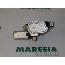 Fiat - Punto - Ruitenwissermotor achter