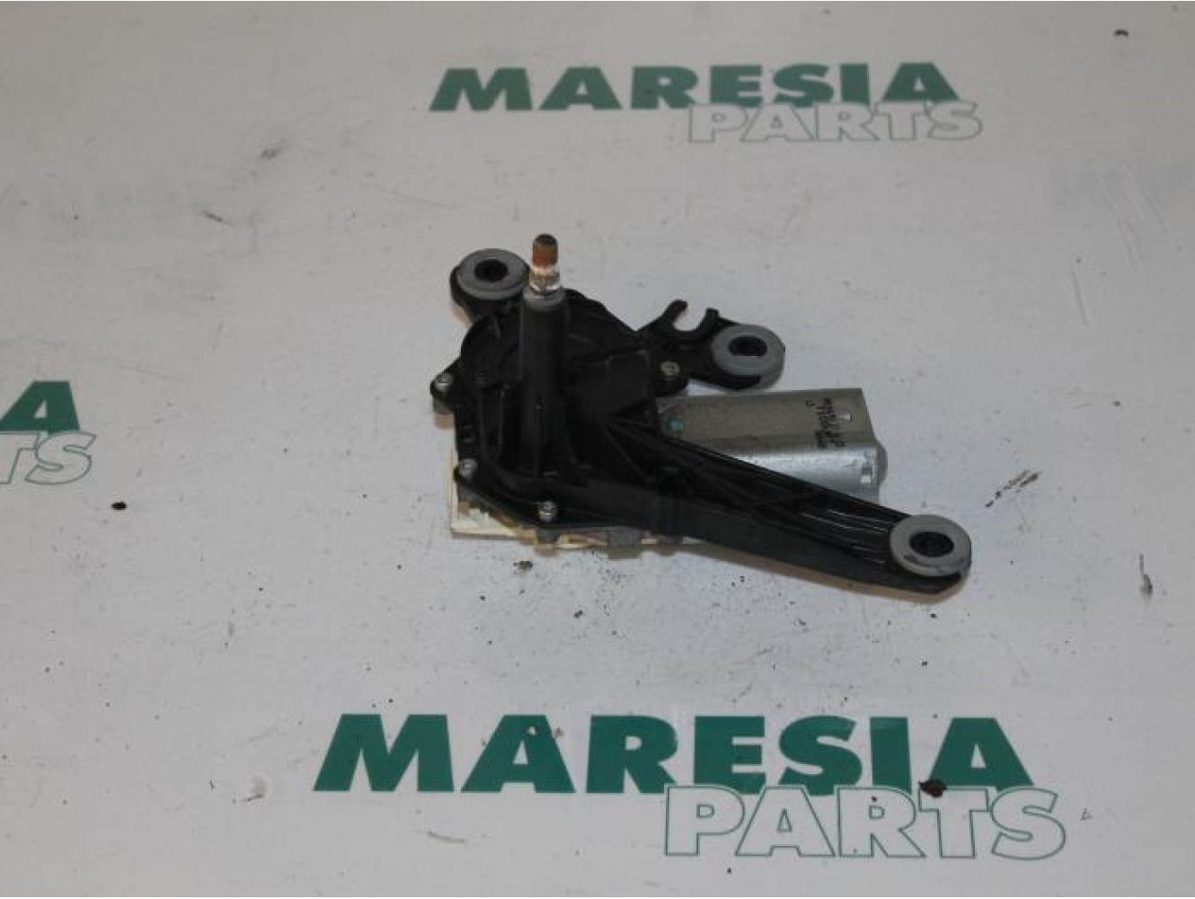 Peugeot - 206 - Scheibenwischermotor hinten