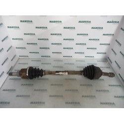 Citroen - C3 - Aandrijfas links-voor