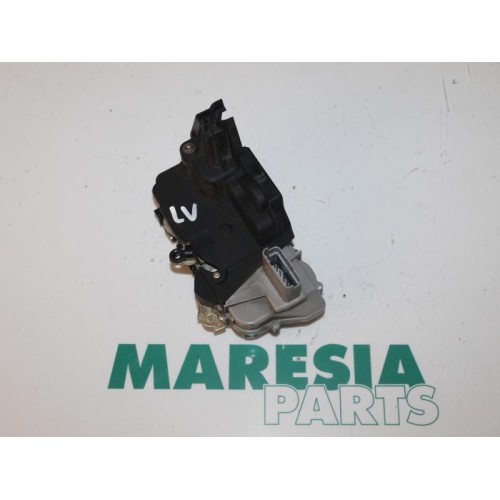 Peugeot - 307 - Door lock mechanism 4-door, front left