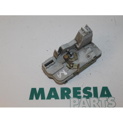 Peugeot - 307 - Rear door mechanism 4-door, right