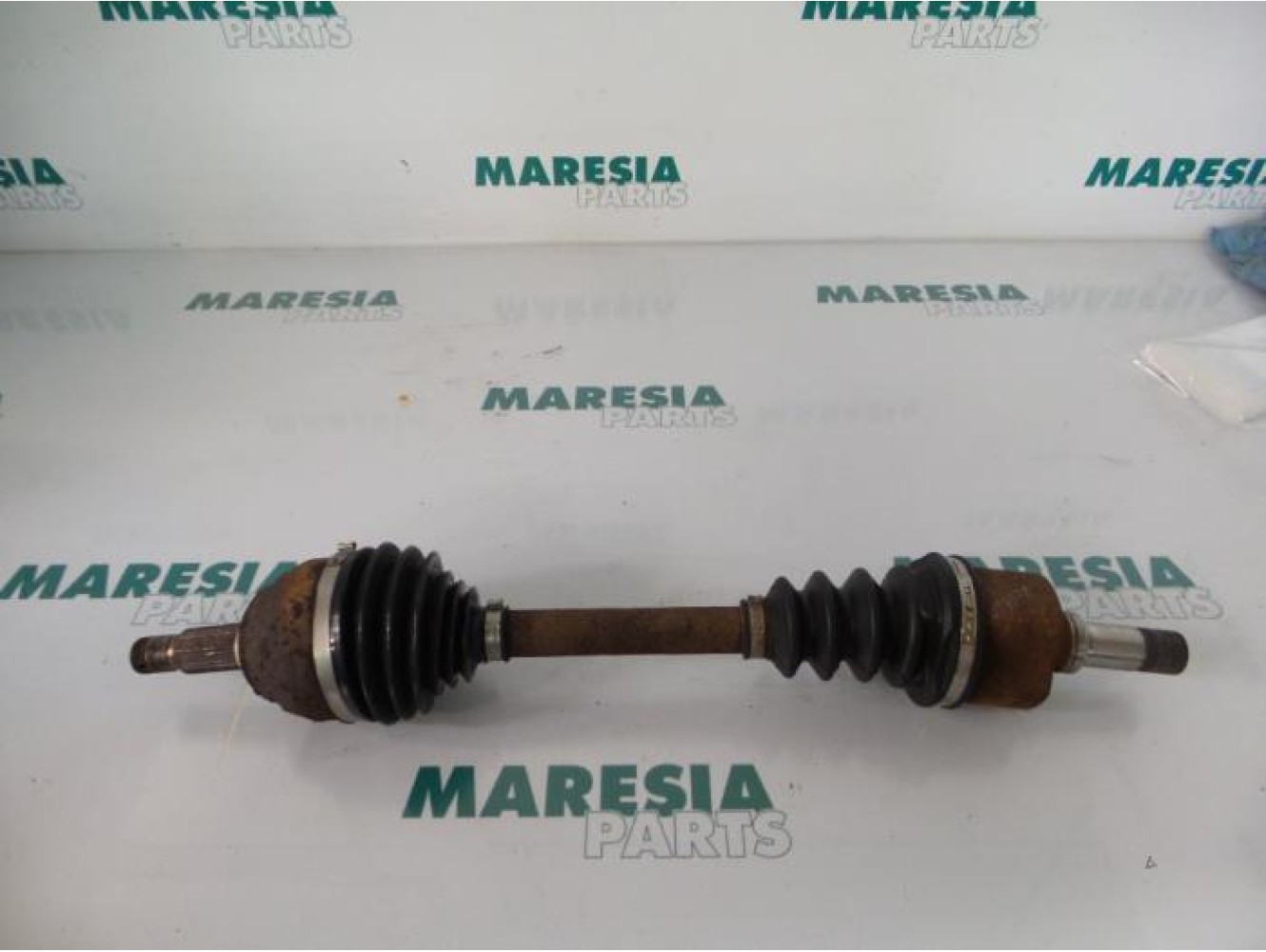 Citroen - C8 - Aandrijfas links-voor