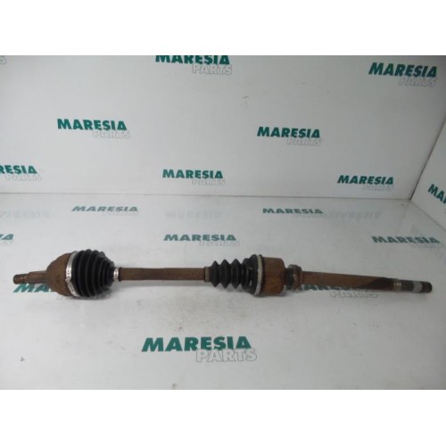 Citroen - C8 - Front drive shaft, right