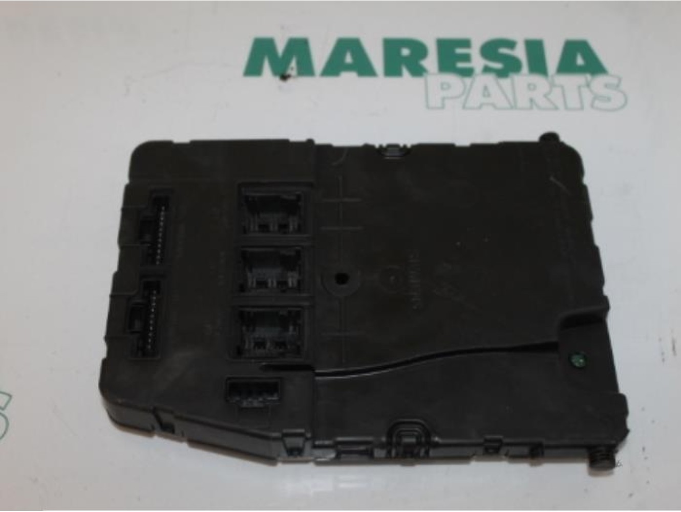 Renault - Megane Scenic - Fuse box