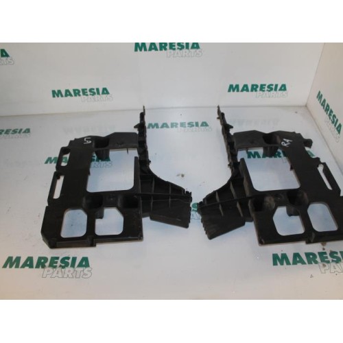 Peugeot - 407 - Bumperframe achter