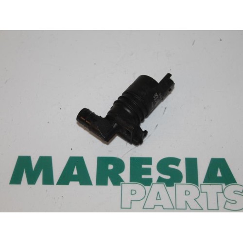 Peugeot - 407 - Scheibensprüherpumpe vorne
