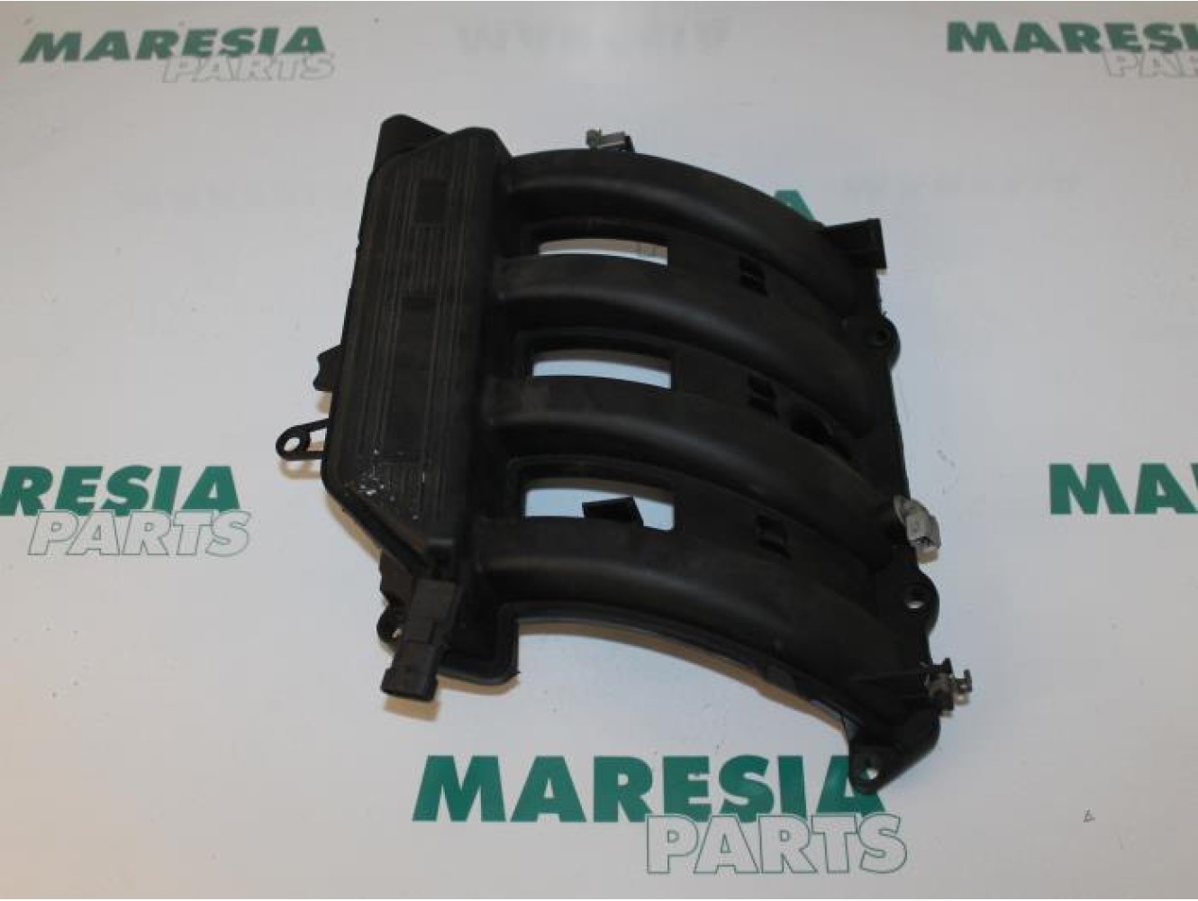 Renault - Megane Scenic - Intake manifold